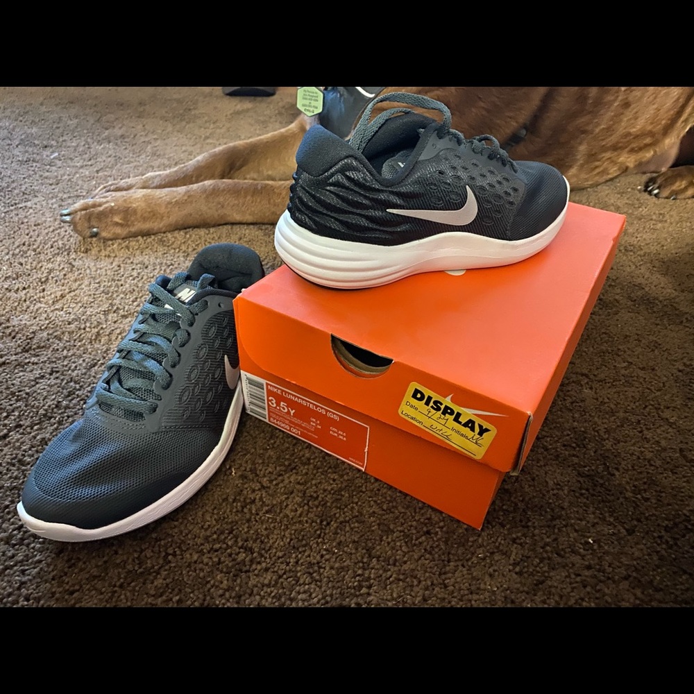 Nike Lunarstelos never worn